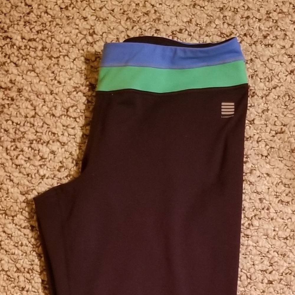 LandsEnd Capri work out pants reversible